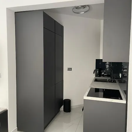 Apartman Karmen *